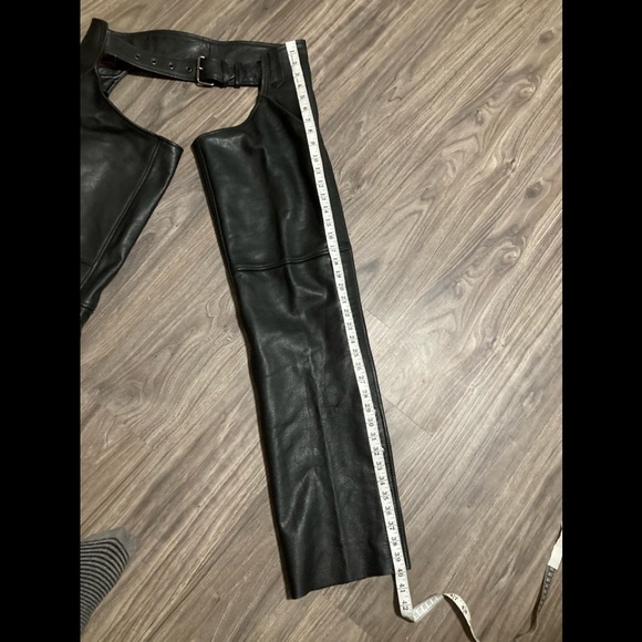 Milwaukee Black Classic Hip Pocket Leather Chaps S - Picture 2 of 7